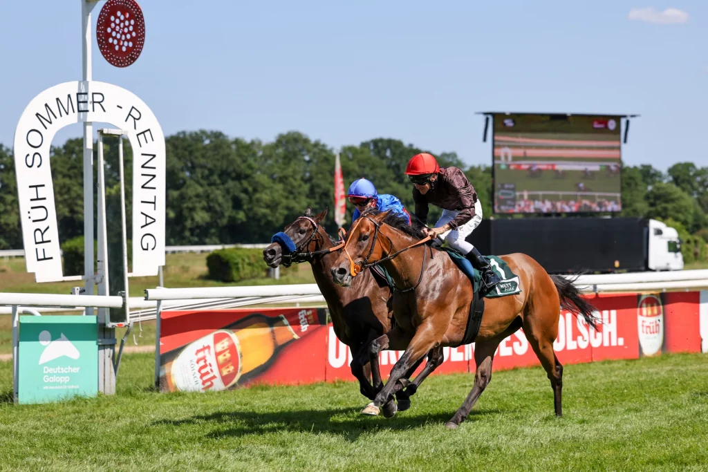 Breizh-Sky-siegt-mit-Adrie-de-Vries-im-Grossen-Preis-der-Coelner-Hofbraeu-Frueh_Datum-JJMMTT-_-2