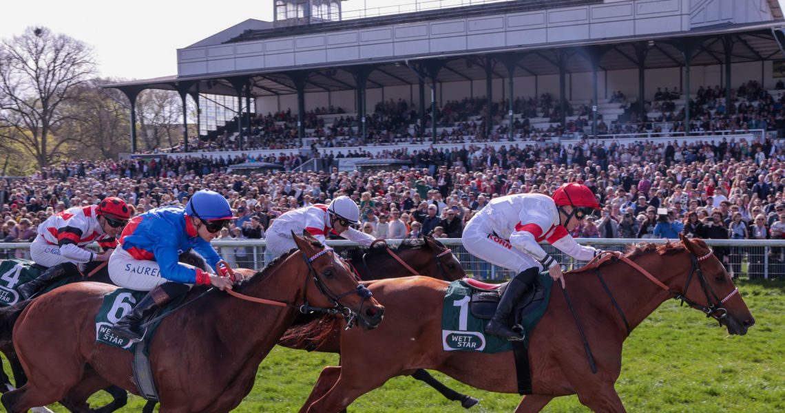 Lordano gewinnt unter Sibylle Vogt im Engels & Völkers Grand Prix Aufgalopp (Listenrennen) _260406sabine effgen-3